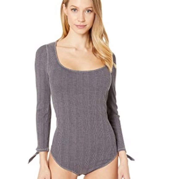 Free People Move on Tie-Sleeve Body Suit Charcoal Gray Size Large - Picture 1 of 13